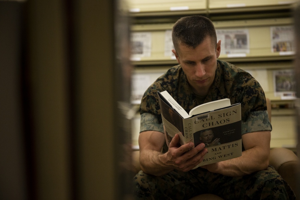 DVIDS Images Take Part in the Commandant's Professional Reading