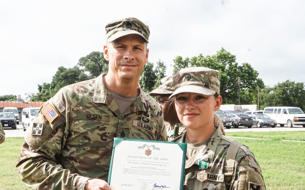 Army Reserve vehicle crew join to create unique accomplishment