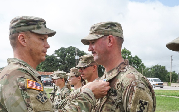 Army Reserve vehicle crew join to create unique accomplishment