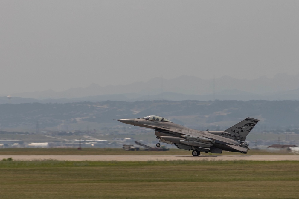 114th Fighter Wing jets arrive at Ellsworth Air Force Base for Combat Raider 21