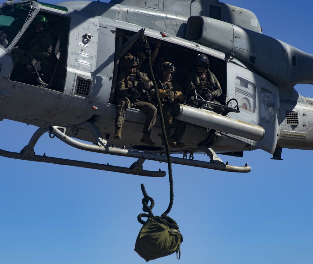 Force Reconnaissance Platoon Executes Fast Rope Drills