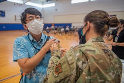 Japanese Employees Receive 2nd Dose of COVID Vaccine [Image 4 of 6]