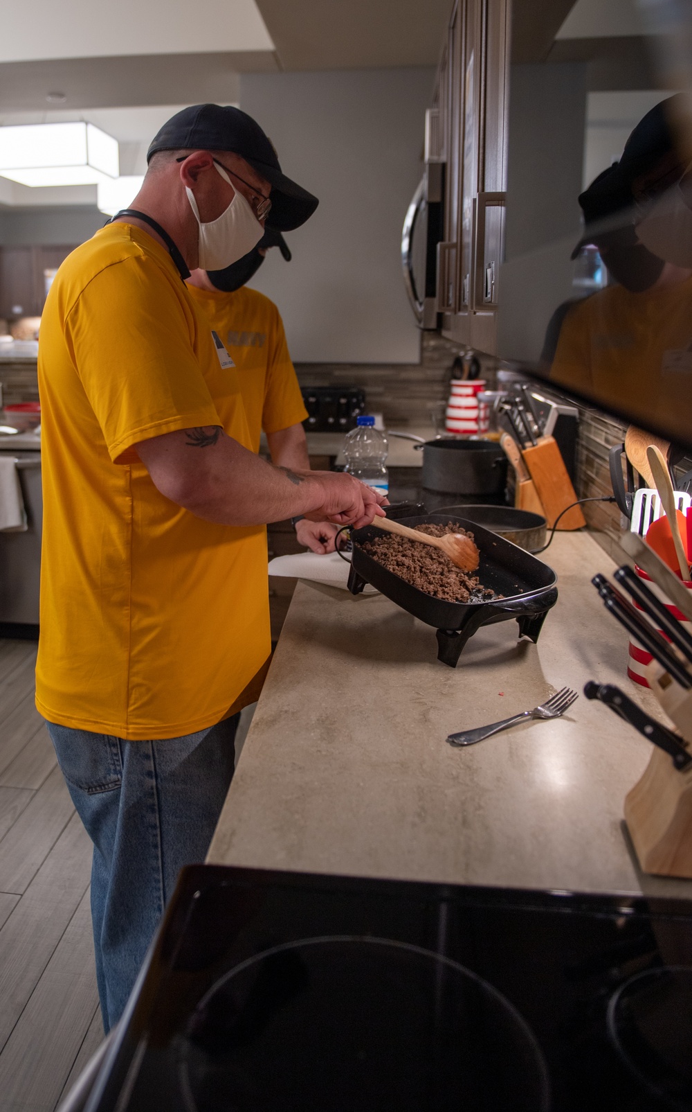 Nimitz  Sailors Cook for Ronald McDonald House Families during Fargo Navy Week