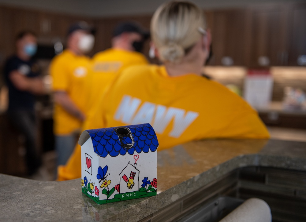 Nimitz  Sailors Cook for Ronald McDonald House Families during Fargo Navy Week