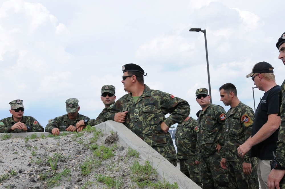 Fort Dix Albanian Land Forces Visit