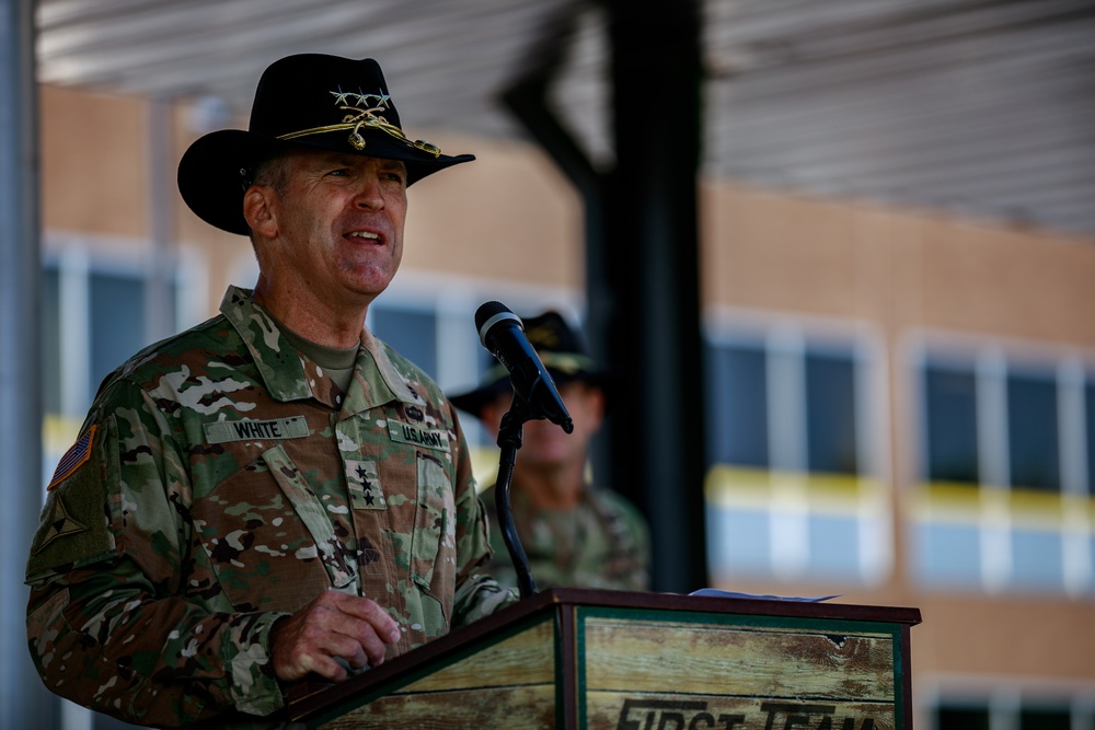 Maj. Gen. Richardson assumes command of 1st Cav Div.