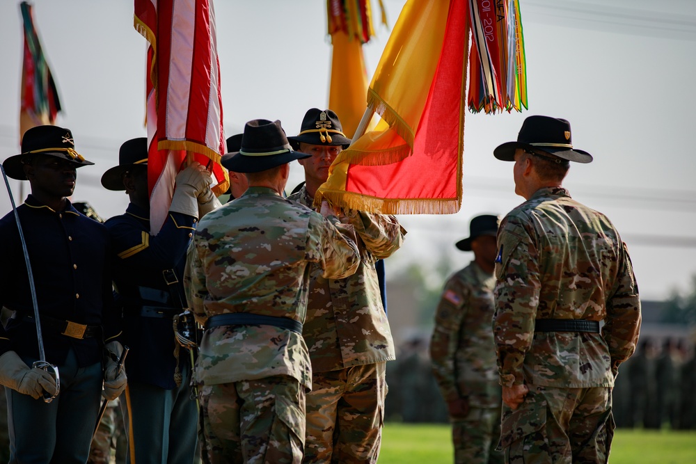 Maj. Gen. Richardson assumes command of 1st Cav Div.