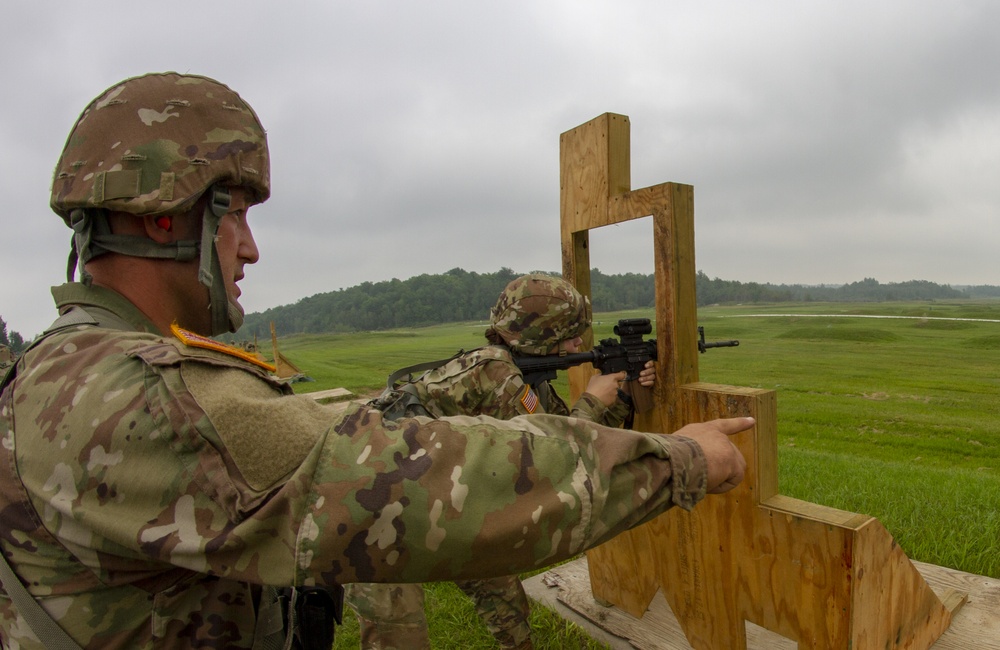 427th Brigade Support Battalion conducts weapons training at Fort Drum, N.Y.