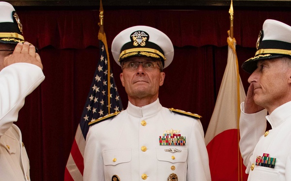 DSO Pacific Holds Change of Command