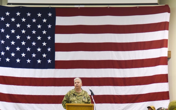Mine Countermeasures Squadron 7 Holds Change of Command Ceremony
