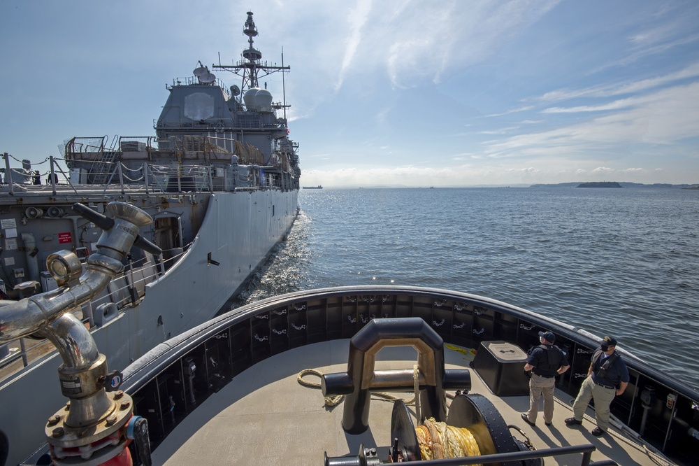 CFAY port operations department assists USS Chancellorsville (CG 62) during underway period