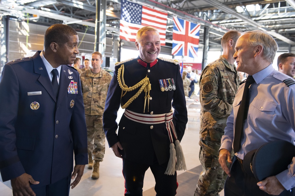 501 CSW Change of Command