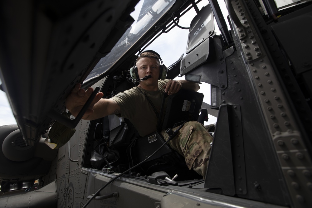 Marne Air Soldiers conduct downed aircraft recovery training.