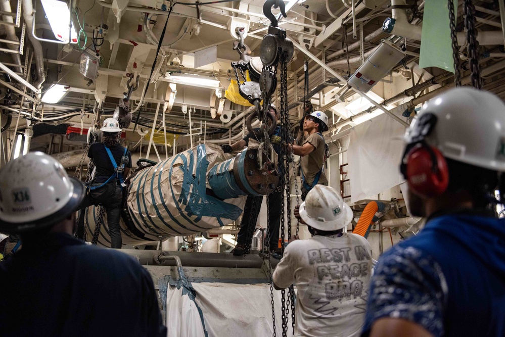contractors remove turbine