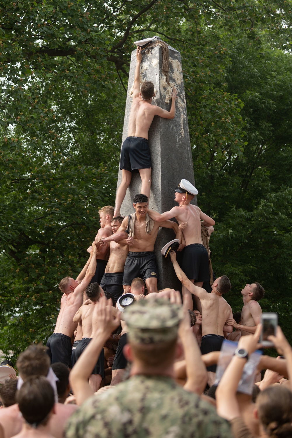 Class of 2024 Herndon Climb