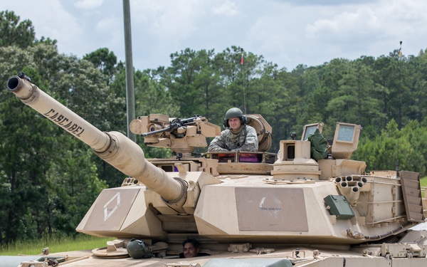 M1A2 ABRAMS LIVE FIRE