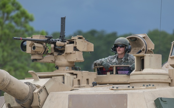 M1A2 ABRAMS LIVE FIRE