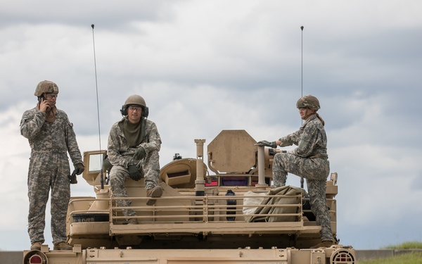 M1A2 ABRAMS LIVE FIRE