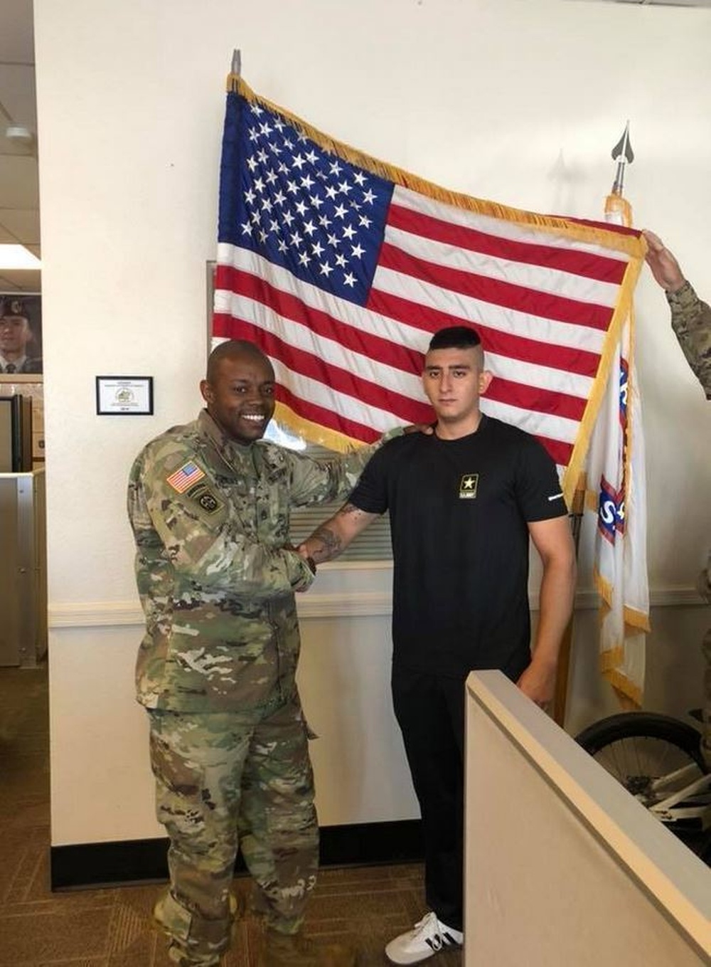 DVIDS - News - Army recruiter and wife rescue man trapped in burning ...