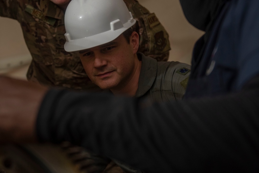 36th Operations Support Squadron teams up with contractors from Oklahoma to repair weather radar system
