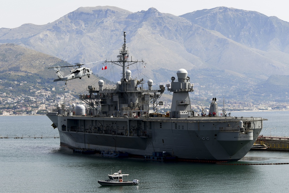 HSC 28 Conducts Flight Operations With USS Mt. Whitney at NSA Naples, Detachment Gaeta