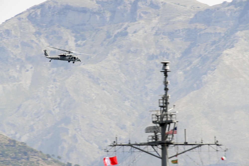 HSC 28 Conducts Flight Operations With USS Mt. Whitney at NSA Naples, Detachment Gaeta