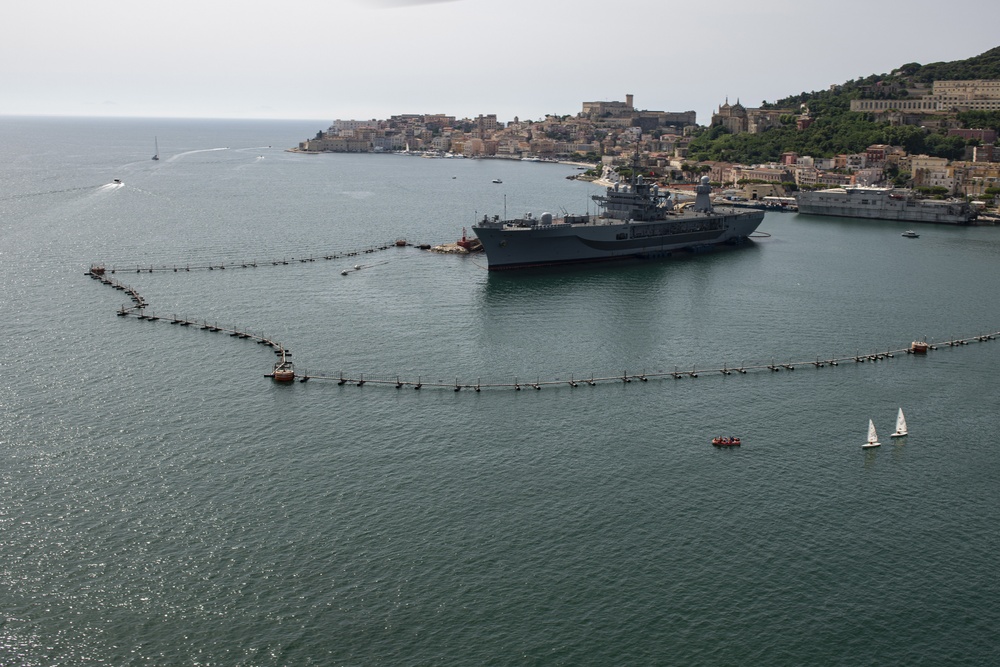 HSC 28 Conducts Flight Operations With USS Mt. Whitney at NSA Naples, Detachment Gaeta