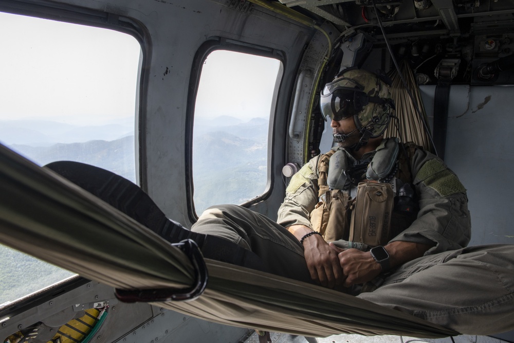 HSC 28 Conducts Flight Operations With USS Mt. Whitney at NSA Naples, Detachment Gaeta