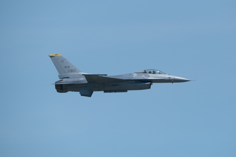 Cleared for Takeoff: PACAF F-16 Demo Team Headed to Alaska with Renewed Demo Certification