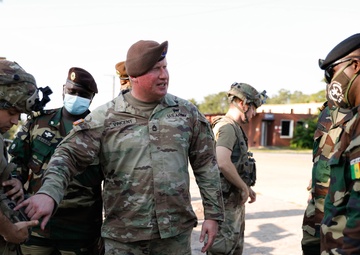 Senegal Soldiers observe JRTC training