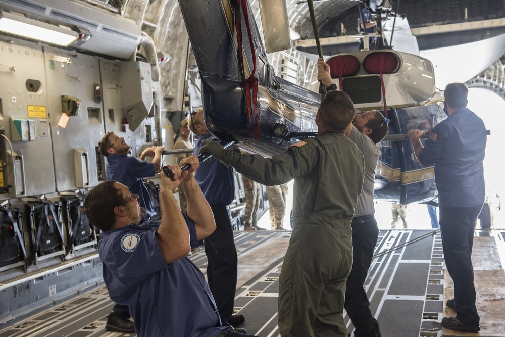 167th Conducts Helicopter Training with 1st Helicopter Squadron