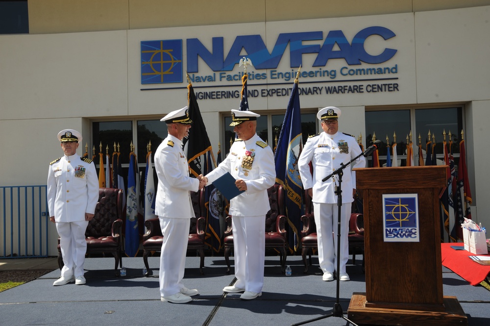 Capt. Raymond Takes Command of NAVFAC's Warfare Center