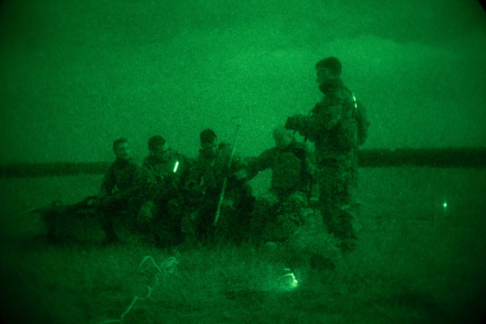 2nd LSB conducts HST training with HMHT-302