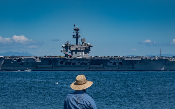 USS Theodore Roosevelt (CVN 71) arrives at Naval Base Kitsap-Bremerton