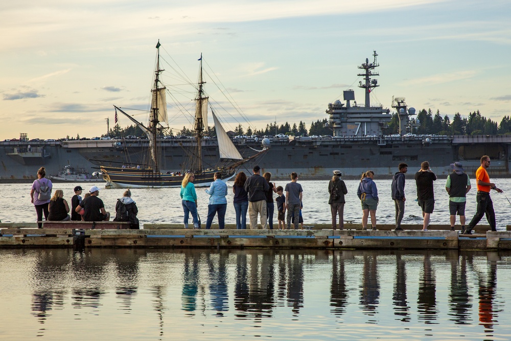 USS Theodore Roosevelt arrives at Naval Base Kitsap-Bremerton