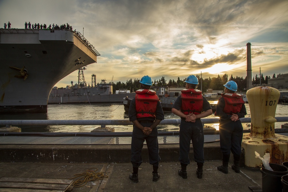 USS Theodore Roosevelt arrives at Naval Base Kitsap-Bremerton