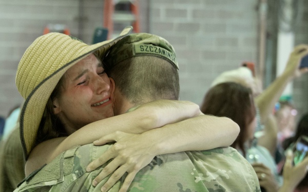 Iowa Guard Soldiers return home from Kosovo deployment