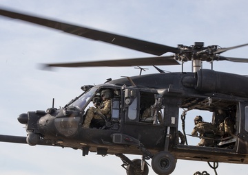 Talisman Sabre 21: US, Australian forces conduct bilateral fast rope training