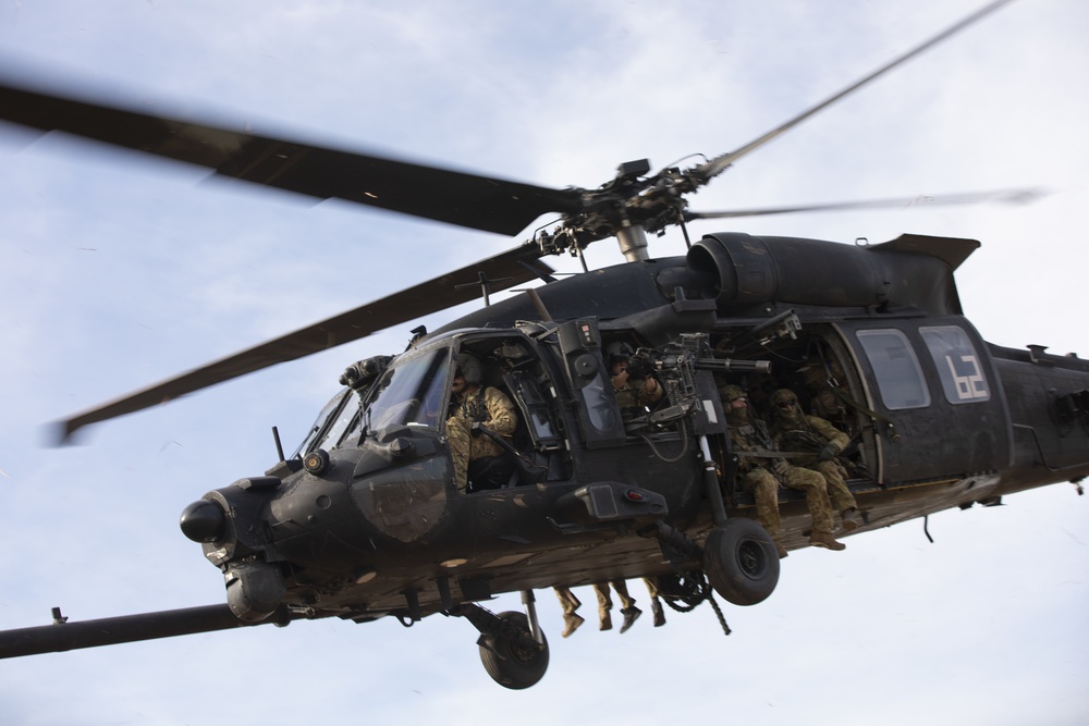 Talisman Sabre 21: US, Australian forces conduct bilateral fast rope training