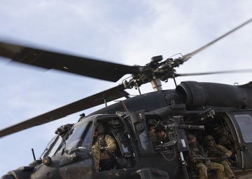Talisman Sabre 21: US, Australian forces conduct bilateral fast rope training