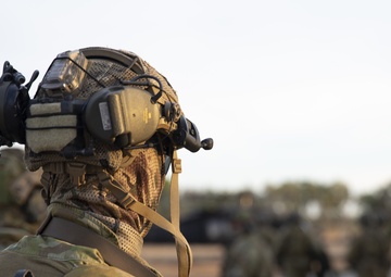 Talisman Sabre 21: US, Australian forces conduct bilateral fast rope training