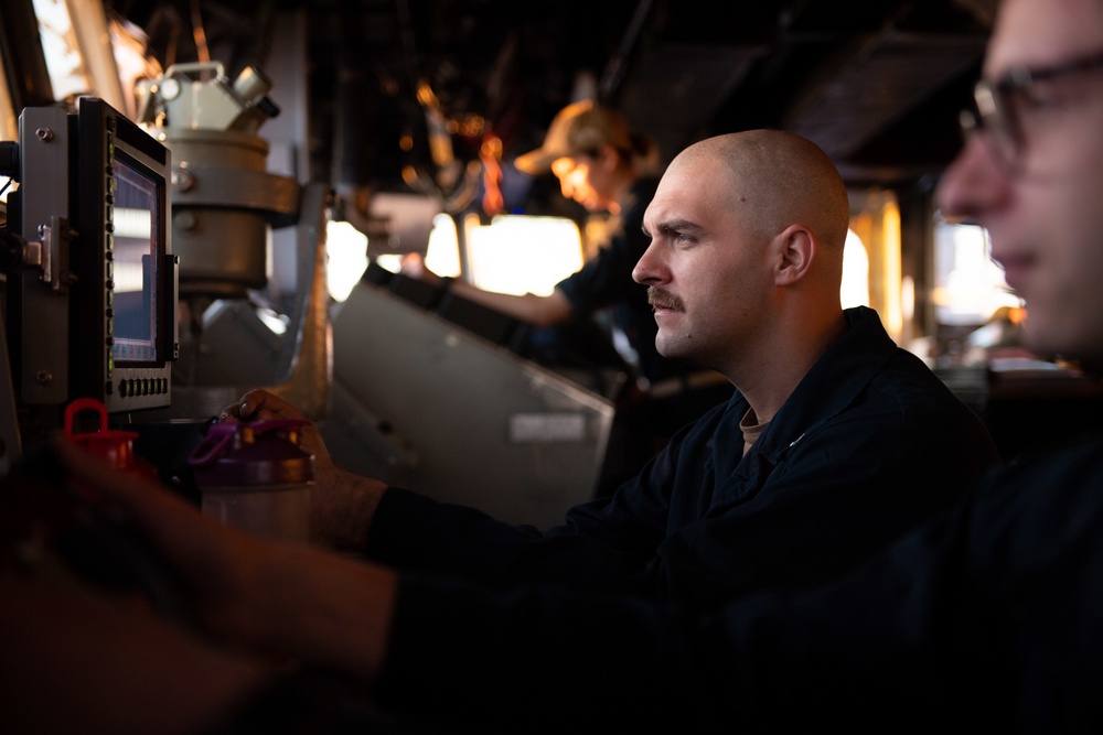 USS Germantown Sailor operates MK-38