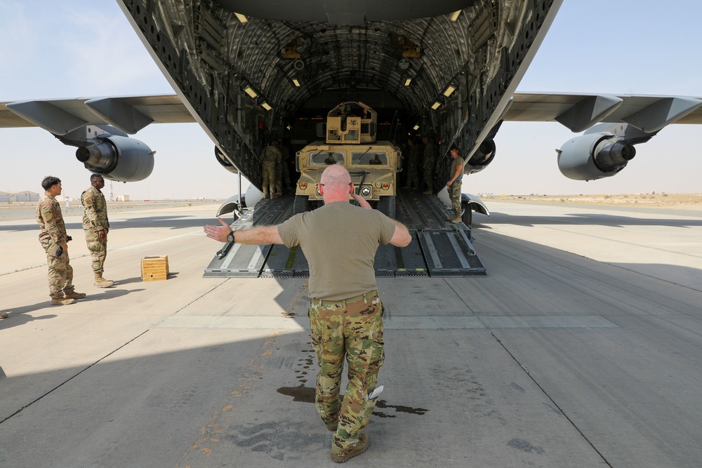 Task Force Iron Valor Participate in a Validation Exercise in Kuwait