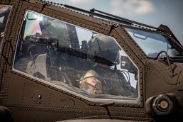 1 CAB Conducts Apache Incentive Flights