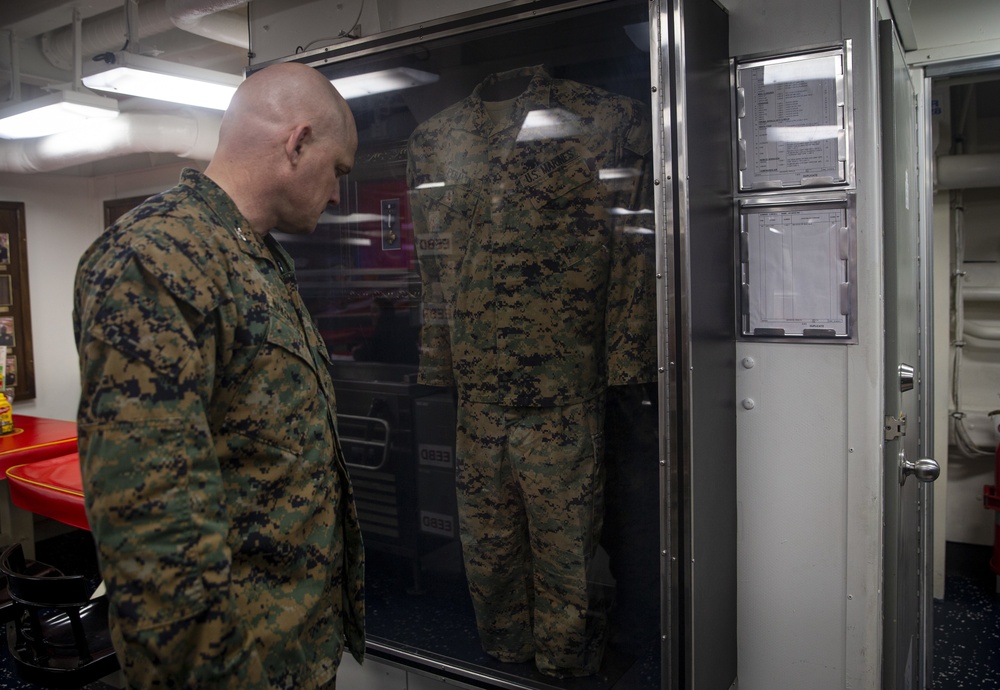 31st MEU and PHIBRON-11 leadership visits the USS Rafael Peralta