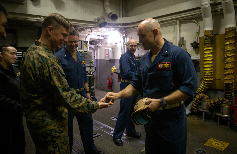 31st MEU and PHIBRON-11 leadership visits the USS Rafael Peralta