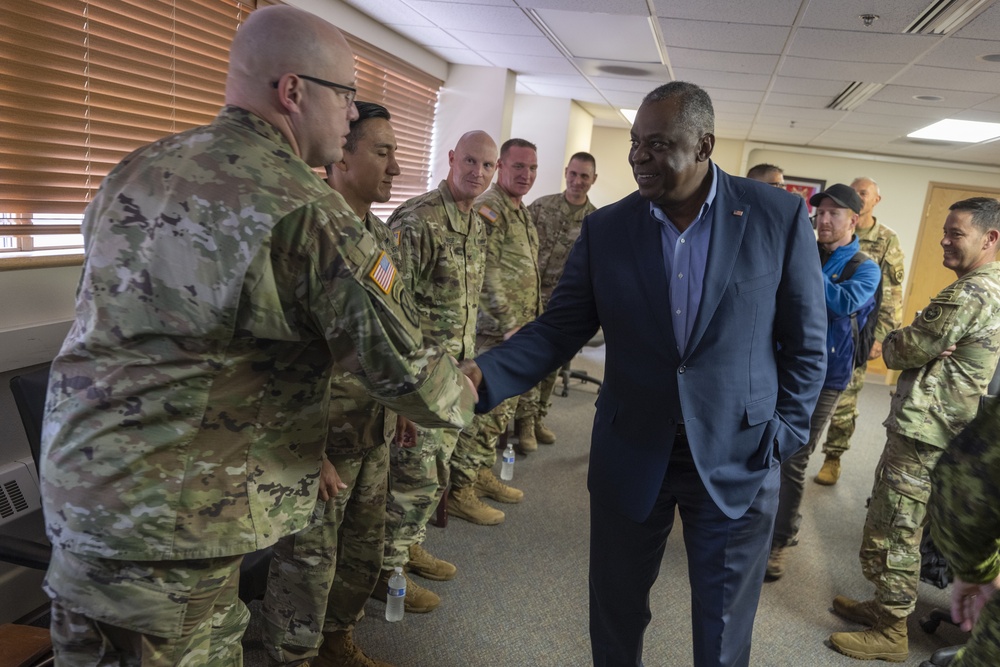 SECDEF visits Ft. Wainwright and Eielson AFB, Alaska