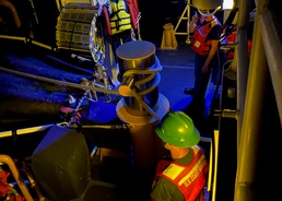 Coast Guard rescues mariners aboard disabled vessel off Hawaii