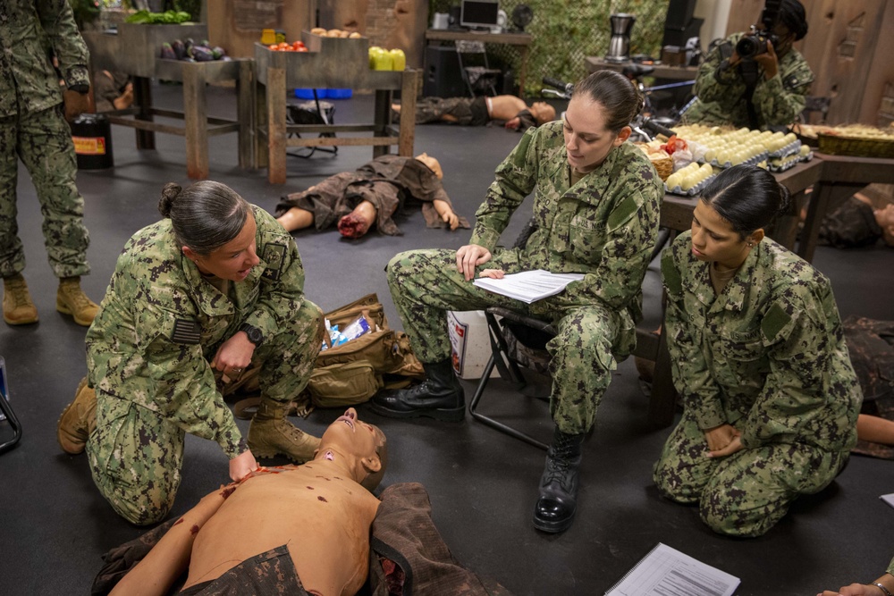 SMMC visits the Navy Medicine Training Support Center