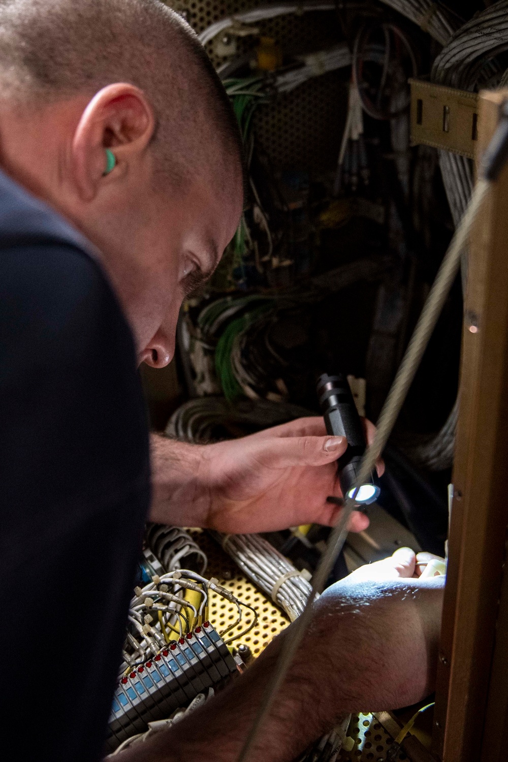 USS America (LHA 6) Conducts Maintenance During Exercise Talisman Sabre 21